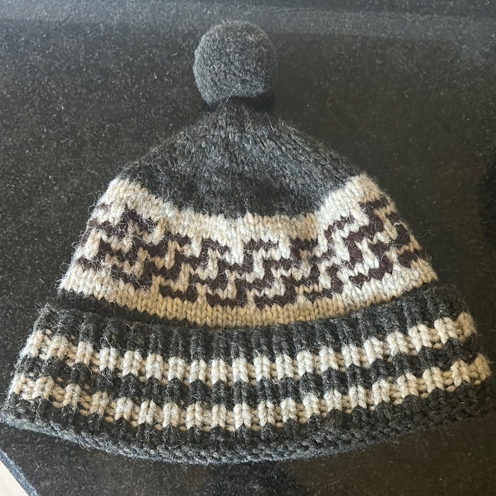 Filson Gray and Black Knit Pom-Pom Hat